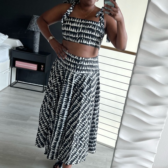 Zara 2 piece sw collection crop top and skirt - Picture 7 of 8